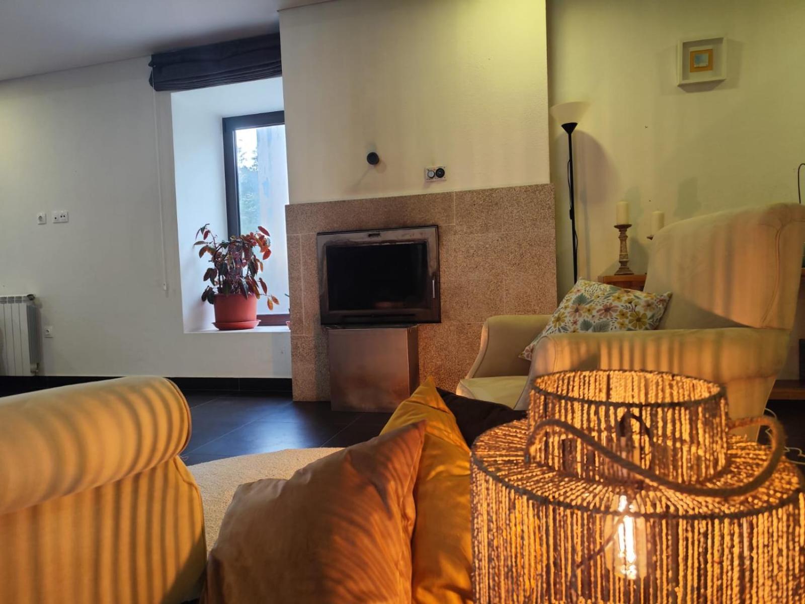 Pensjonat Casa Do Engenho Caldas de Sao Jorge Zewnętrze zdjęcie